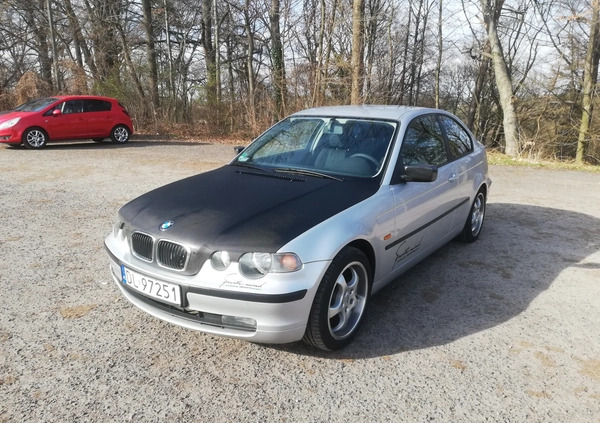 BMW Seria 3 cena 7900 przebieg: 237000, rok produkcji 2001 z Toszek małe 56